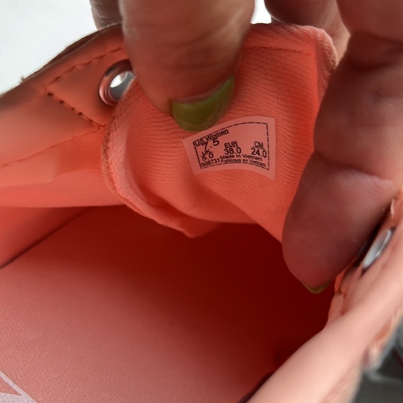 New Vans Ward Skate Shoes Peach - Picture 10 of 11